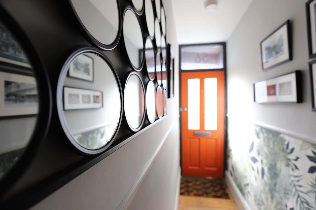 Вілла Stylish Townhouse 15 Mins To Laines & Seafront Brighton Екстер'єр фото